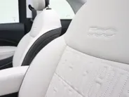 Fiat 500e C La Prima 42 kWh | 'Matt Grijs' | Technology | Winter | Camera | 17'