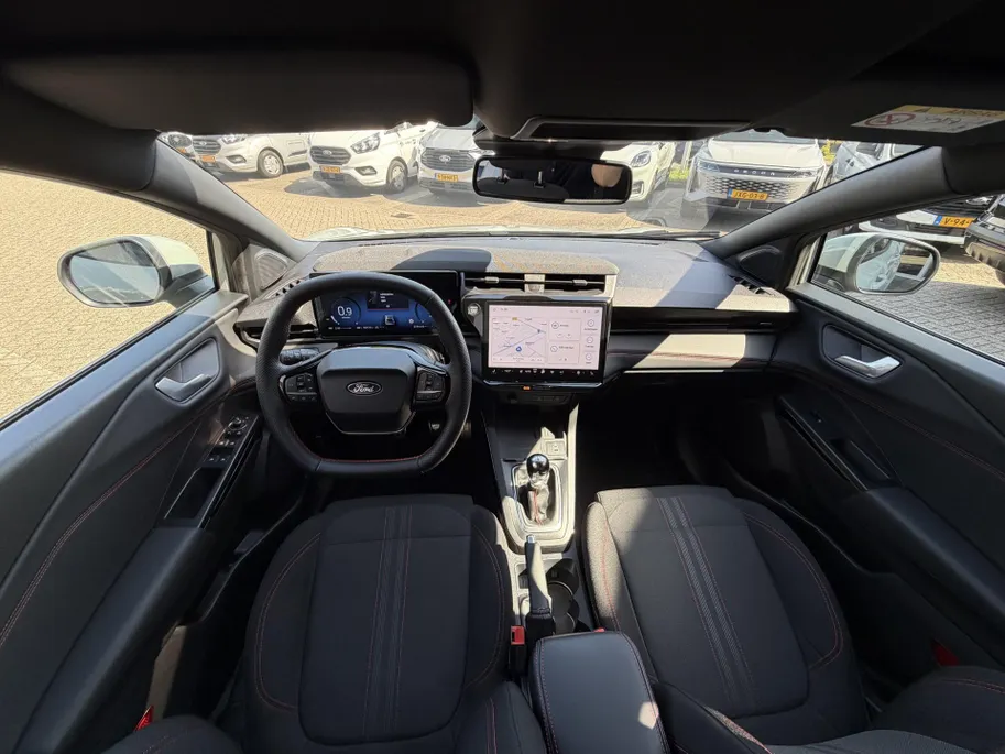 Ford Puma 1.0 EcoBoost Hybrid ST-Line Trekhaak winterpakket!