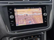 Volkswagen Tiguan 1.4 245pk DSG TSI eHybrid Life · Lederen Bekleding ·  Camera · Wegklapbare Trekhaak · Elek. Voorstoel · Apple/Android Car Play · 18'' Inch · Stuur-, Stoel & achterbank verwarmd ·