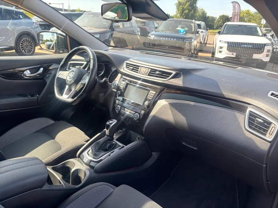 Nissan QASHQAI 1.3 DIG-T N-Connecta *Automaat*Navi+360Camera*Panoramadak*Climate Control*LM.Velgen*1ste eigenaar!*Zeer nette auto!
