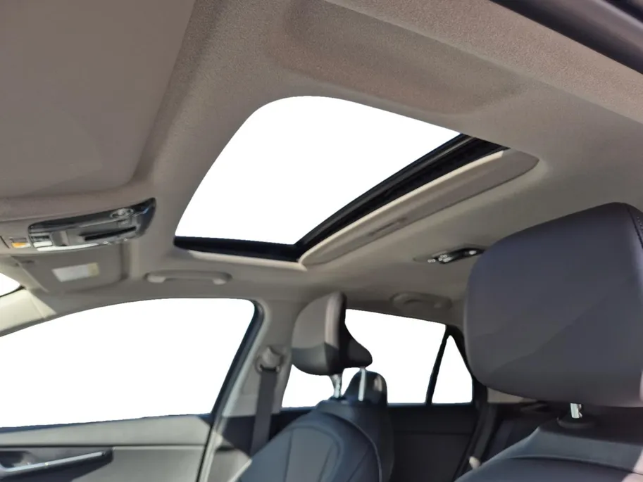 Kia Niro 1.6 GDi Hybrid DynamicPlusLine | Airco | Navi | Camera | Schuifdak | Stoelverwarming | Stuurverwarming | Leder | DEMO |