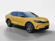 Ford Capri Premium Extended Range RWD 77 kWh | Tot 2200kg trekgewicht! | Tot €3.500,- korting! | 0,99% rente Ford Options! / 0,99% financial lease | Sync Move | 572 liter bagageruimte | Nieuw te bestellen