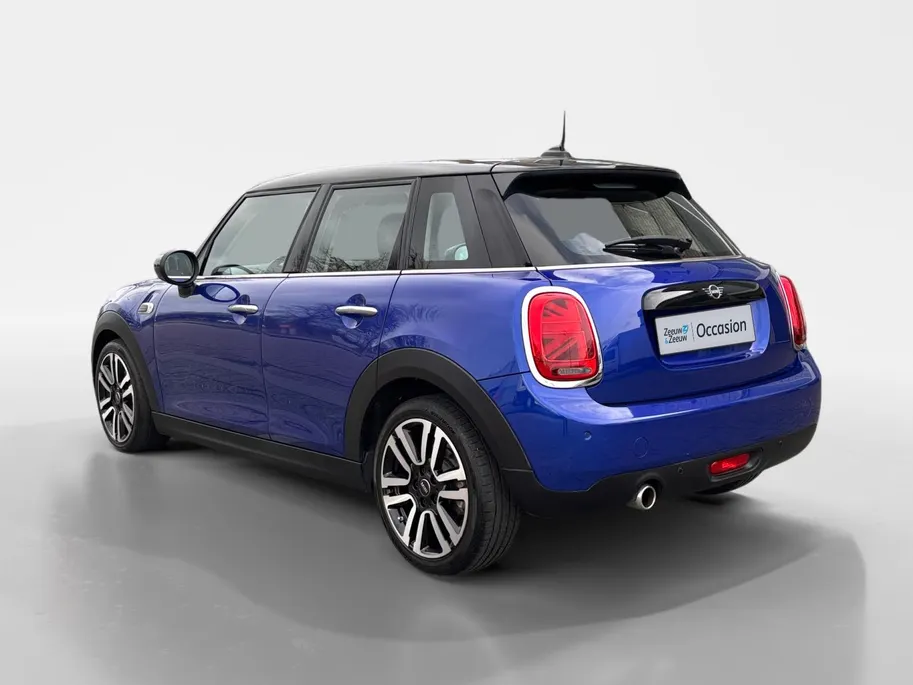MINI 5-Deurs 1.5 Cooper | 17' VELGEN | SPORTSTOELEN | LED | 12 MAANDEN GARANTIE |