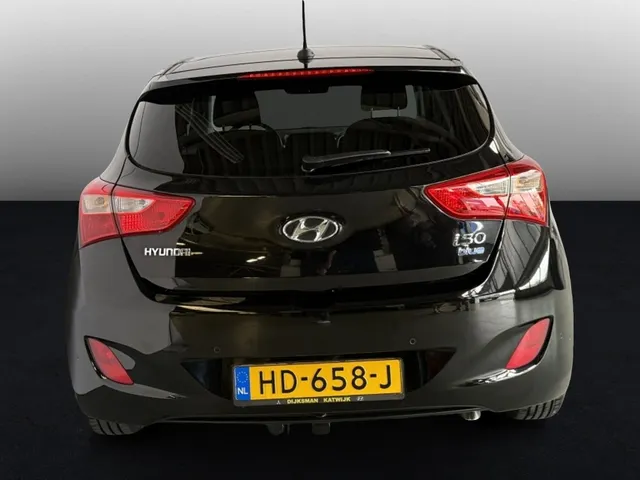 Hyundai i30 1.6 i-Motion Pl. navigatie