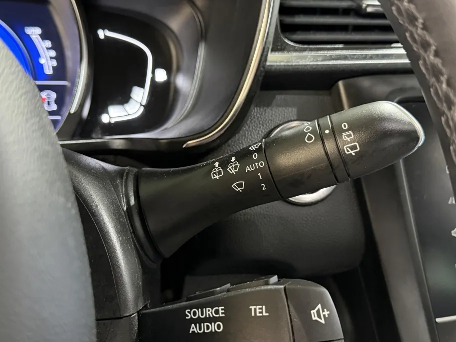 Renault Kadjar 1.3 - 140PK TCe Intens Automaat | Trekhaak (1500 KG) | Apple CarPlay/Android Auto | Navi | Cruise Control | Licht & Regen Sensor | Climate Control | Lichtmetalen Velgen |