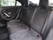 Mercedes-Benz CLA 200 Business Solution AMG