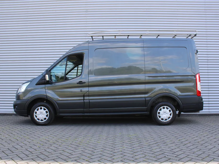 Ford Transit 290 2.0 TDCI L2H2 Trend | Nieuwe motor 35000 km |Trekhaak | Imperiaal | Voorruitverwarming | Navi |