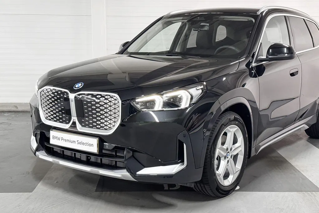 BMW iX1 eDrive20 Pure Edition