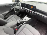 Kia Niro 1.6 GDi Hybrid DynamicPlusLine NIEUW MODEL! OPEN DAK | ELEKTRISCHE STOELEN | STOEL EN STUURVERWARMING | RESTERENDE FABRIEKSGARANTIE TM 2036