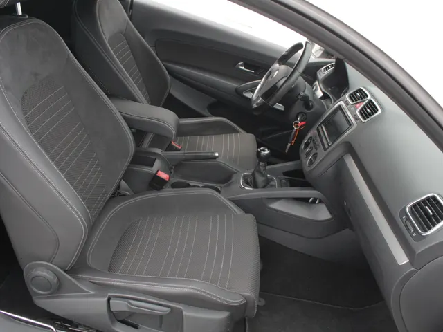 Volkswagen Scirocco 2.0 TSI | lage Km-Stand | Nette staat