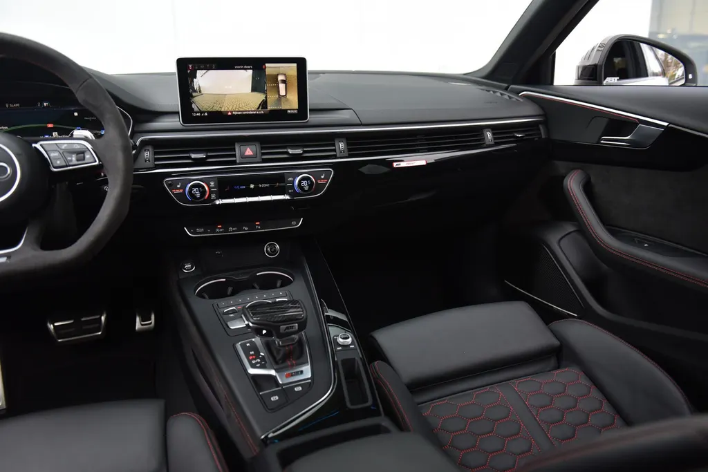 Audi RS4 Avant 2.9 TFSI RS4+ quattro