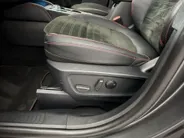 Ford Kuga 2.5 PHEV ST-Line X | Winterpack | Full LED | Adaptieve Cruise Control | Automatisch inparkeren |