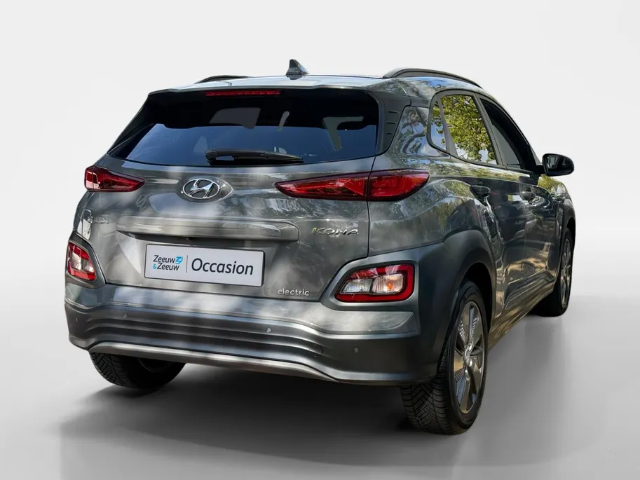 Hyundai Kona EV Premium 64 kWh HEAD UP DISPLAY | LEDEREN BEKLEDING | 455 KM ACTIERADIUS | ACC | DODEN HOEK DETECTIE | 12 MAANDEN BOVAG GARANTIE | SOH 97.4%