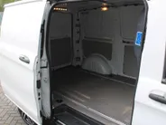 Mercedes-Benz Vito 119 CDI | Trekhaak | Camera | PDC  | 19' LM | Clima | Dodehoekdetectie | Comfortstoelen | LED | Automaat | Zeer nette bus |