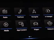 Volkswagen Tiguan 1.4 TSI 245pk DSG eHybrid Life Business · Apple/Android Car Play · Wegklapbare Trekhaak · Navigatie · P-Sensoren · Stoel-& Stuurverwarming · 17'' Inch ·