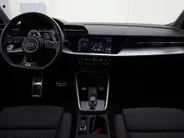 Audi A3 Sportback 40 TFSIe 150kW/204PK S Edition · Panoramadak · Leder · Trekhaak · Garantie t/m 07-12-2028 of 100000km · EXTRA INRUILKORTING ·