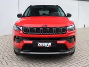 Jeep Compass 4xe 240 PK Hybrid S | Leder | Navi | Winter | Trekhaak | 19'