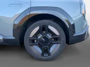 Kia EV9 GT-Line AWD 99.8 kWh | Demo | Stoelverwarming + ventilatie v + a| Navigatie | Schuifdak | Head up display