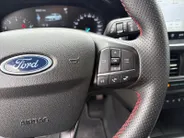 Ford Focus Wagon 1.0 EcoBoost Hybrid ST Line | Navigatie | Stoel/Stuur/Voorruitverwarming | Apple Carplay / Android Auto | Cruise Control | Lichtmetalen Velgen |