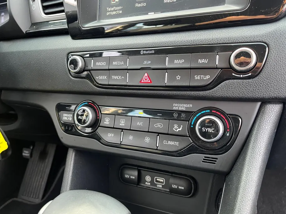 Kia Niro 1.6 GDi Hybrid DynamicLine Automaat | Lane Assist |