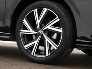 Volkswagen Polo 1.0 TSI 110pk DSG R-Line Business · Apple/Android Car Play · Matrix LED · ACC · Sfeerverlichting · 17' Velgen · Navigatie ·
