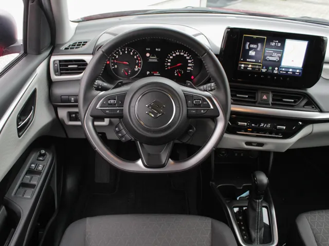 Suzuki Swift 1.2 Style Smart Hybrid Automaat | € 2200,- DEALERKORTING! | Alle kleuren leverbaar!
