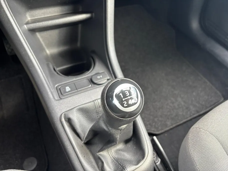 Volkswagen up! 1.0 move up! BlueMotion | Airco | Elektr. Ramen | 12 maanden garantie! |