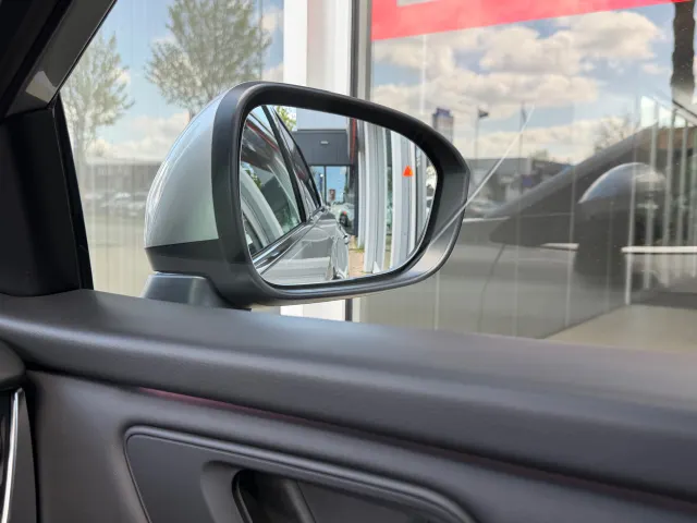 Nissan QASHQAI 1.3 Mild-Hybrid 158pk Xtronic N-Connecta | Panoramadak | Head-Up | Cold Pack | App Connect | Keyless