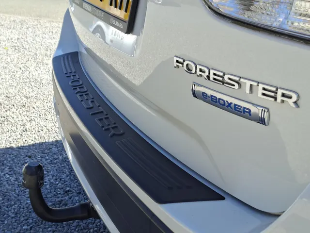 Subaru Forester 2.0i e-BOXER Comfort TREKH. | NL-auto | rijklaarprijs !!