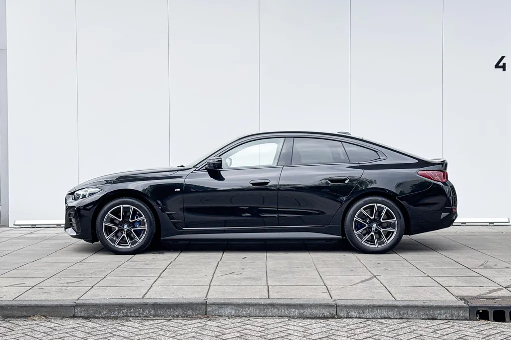 BMW i4 M60