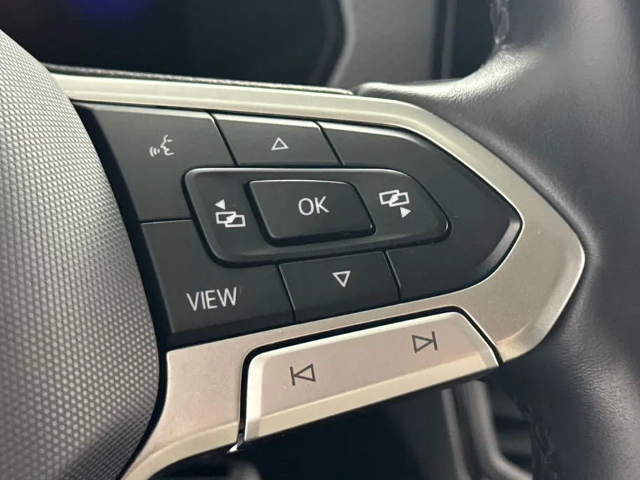 Volkswagen T-Cross 1.0 Life Edition DSG Automaat | Adaptieve Cruise Control | Climate Control | Parkeersensoren voor + achter
