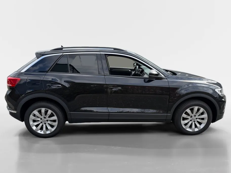 Volkswagen T-Roc 1.5 TSi DSG7-autom. Sport Navi | Apple Carplay/Android Auto | Trekhaak | Climate Control | Cruise Control | Etc.