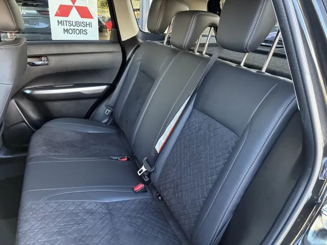 Suzuki Vitara 1.5 Hybrid Style Automaat