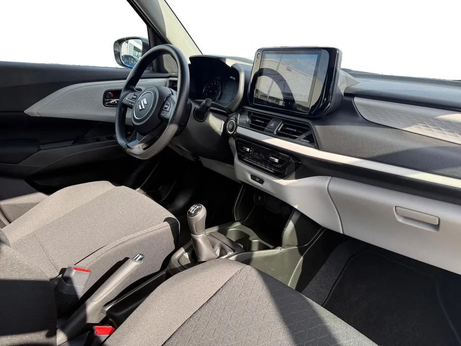 Suzuki Swift 1.2 Comfort Smart Hybrid | Navigatie | Airco | Zeer nette auto | Tot 10 jaar garantie!