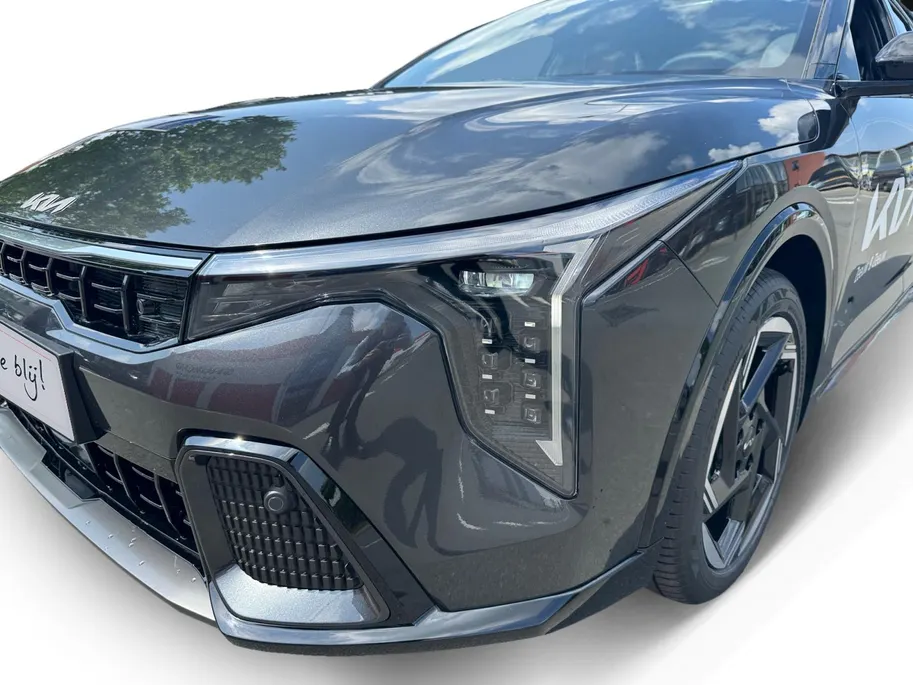 Kia K4 Sportswagon 1.0 T-GDi MHEV GT-Line Launch Edition (pano) Dodehoekassistentie | Kruisend verkeersassistentie achter | Uitstapwaarschuwing | Stoel + stuurwielverwarming