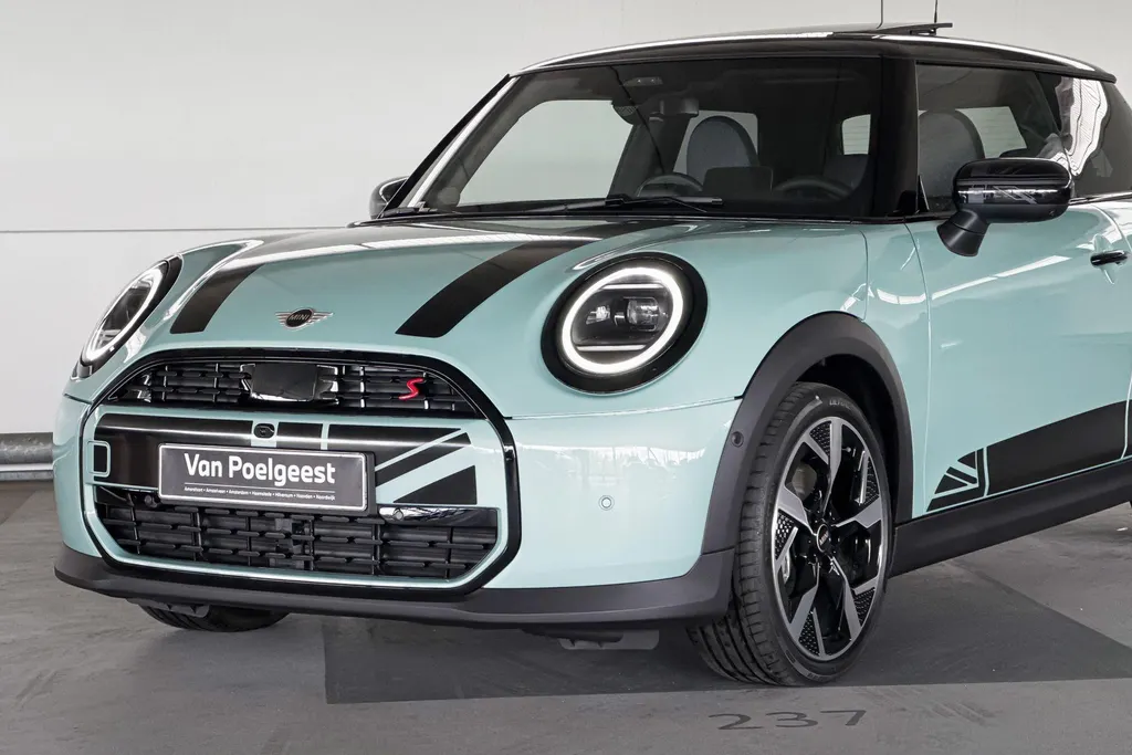MINI Cooper 3-deurs 2.0 Cooper S Classic L