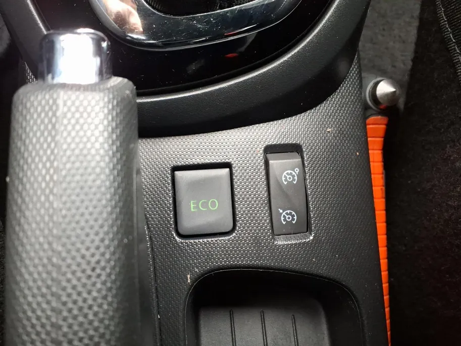 Renault Captur 1.2 TCe Dynamique Automaat | Airco-Ecc | Navigatie | Trekhaak | 66101 km`s | 1jaar garantie