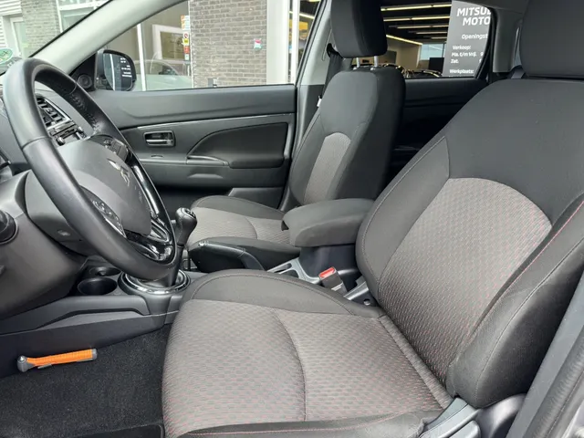 Mitsubishi ASX 1.6 ClearT. Conn.Pro