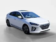 Hyundai IONIQ 1.6 GDi PHEV Premium | schuif/kanteldak | Zeer zuinig | Vol opties | NU Rijklaarprijs! Incl.12 Maanden, APK, Onderhoudsbeurt etc! Premiumpakket gratis!
