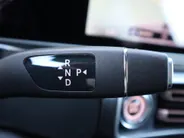 Mercedes-Benz EQC 400 4MATIC Premium Plus 80 kWh l Trekhaak l Keyless l Stoelverwarming