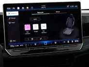 Volkswagen Passat Variant R-Line Edition 1.5 eHybrid 272 PK versn. DSG · Assistance Pakket Plus · Black Style Pakket Plus · Multimedia Pakket Plus · Trekhaak inklapbaar, met elektrische ontgrendeling, incl. Trailer Assist ·