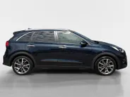 Kia Niro 1.6 GDi Hybrid DynamicPlusLine | Parkeerhulp | Apple Carplay | Android Auto | Navigatie | Lane-Assist | Stoel- stuurverwarming |