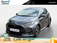 Toyota Yaris 1.5 Hybrid 115 Comfort Apple Carplay/Android Auto , cruise control adaptief en stuurhulp , climate , lm velgen , tel , usb , camera .
