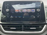 Volkswagen T-Roc 1.5 TSI R-Line Edition | Panoramadak | Parkeercamera | Adaptieve Cruise Control