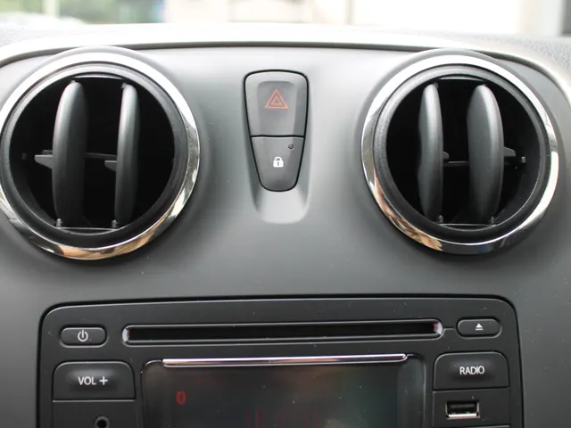 Dacia Sandero 0.9 TCe 10th Anniversary | airco | cruise control | lichtmetalen velgen