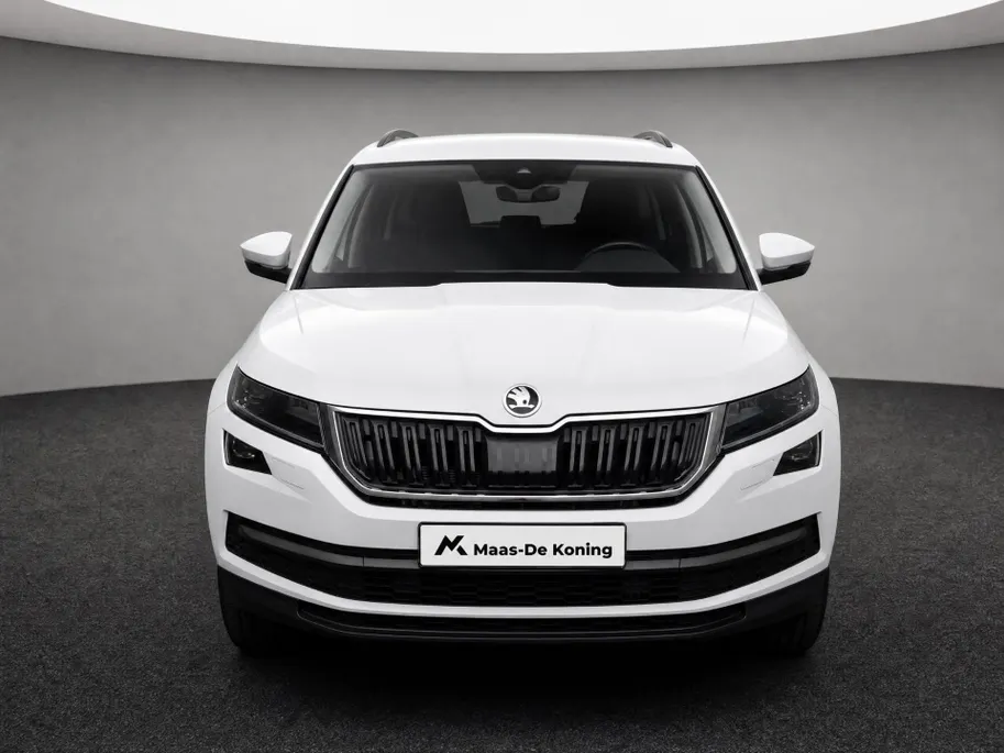 Škoda Kodiaq 1.5 TSI 150pk DSG Business Edition · Trekhaak · Camera · Apple/Android Car Play · Navigatie · Stoel-& Stuurverwarming · 19'' Inch ·