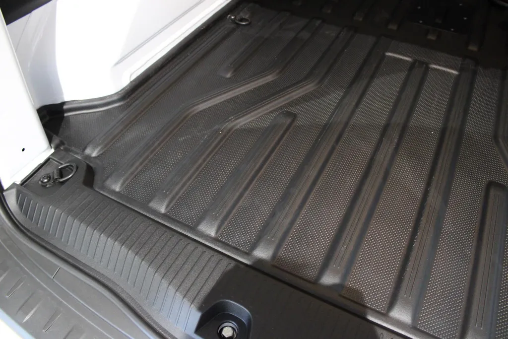Nissan Townstar N-Connecta L2 44 kWh Nissan TOWNSTAR N-Connecta L2 45 kWh | 22% VOORRAAD KORTING | TREKVERMOGEN 1500KG | APPLE CAR/ANDROID AUTO | ECO LEDER |SEBA SUBSIDIE MOGELIJK TOT 5000 EURO |