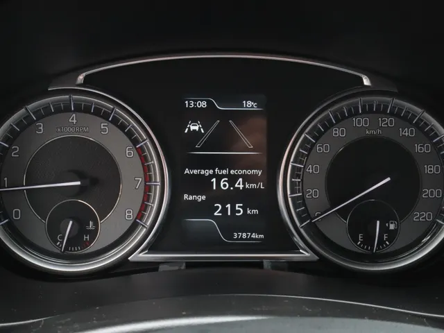 Suzuki S-Cross 1.4 BoosterJet Style Hybrid AdaptiveCruise | Carplay | 360 camera