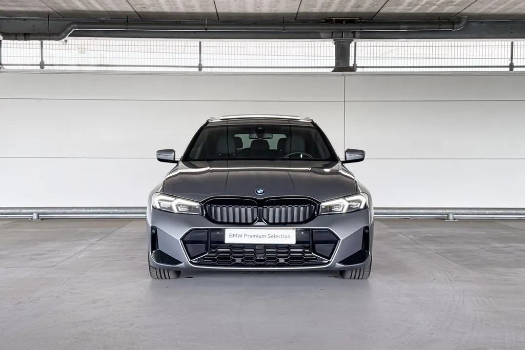 BMW 3 Serie Touring 330e