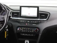 Kia Ceed 1.4 T-GDi DynamicPlusLine | 17 inch | Navi | Camera | Trekhaak | Stoel- Stuurverwarming |